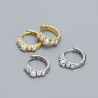 1 Paar Moderner Stil Klassischer Stil Geometrisch Überzug Inlay Sterling Silber Künstliche Perlen Ohrringe main image 3