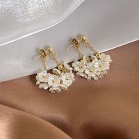 1 Piece Glam Lady Flower Alloy Plastic Gold Plated Drop Earrings main image 4