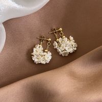 1 Piece Glam Lady Flower Alloy Plastic Gold Plated Drop Earrings main image 5