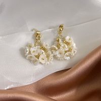 1 Piece Glam Lady Flower Alloy Plastic Gold Plated Drop Earrings main image 6