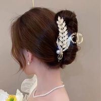 Women's Simple Style Commute Grain Alloy Inlay Zircon Hair Claws main image 3