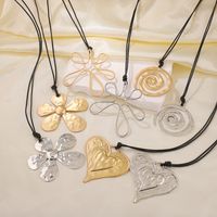 Exaggerated Modern Style Simple Style Heart Shape Flower Alloy Wholesale Pendant Necklace main image 4