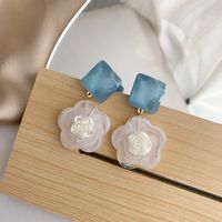 1 Pair Vintage Style Flower Plating Resin Drop Earrings main image 6