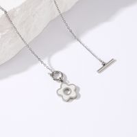 Wholesale Simple Style Flower Stainless Steel Inlay Shell Necklace main image 6
