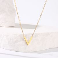 Simple Style V Shape Stainless Steel Plating 18k Gold Plated Necklace main image 3