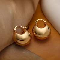 1 Paar Lässig Elegant Einfacher Stil Geometrisch Überzug Kupfer 18 Karat Vergoldet Ohrringe main image 3