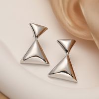 1 Pair Simple Style Triangle Geometric Oval Plating Copper 18k Gold Plated Drop Earrings main image 2