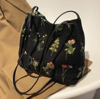 Mujeres Lienzo Flor Estilo Vintage Balde Hebilla Magnética Bolsas De Hombro main image 3