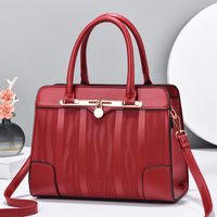 Women's Pu Leather Stripe Elegant Square Zipper Handbag main image 3