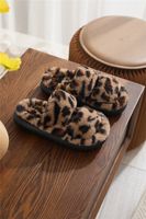 Women's Casual Solid Color Leopard Round Toe Cotton Slippers sku image 19