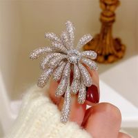 Glam Luxurious Flower Copper Women's Brooches main image 1