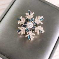 Vintage Style Snowflake Copper Plating Women's Brooches sku image 6