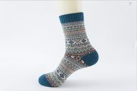 Unisex Japanese Style Geometric Color Block Cotton Wool Crew Socks A Pair sku image 4