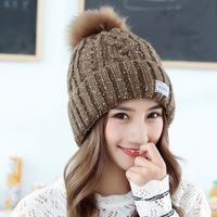 Women's Basic Simple Style Solid Color Pom Poms Eaveless Wool Cap main image 3