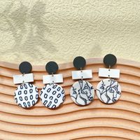 1 Pair Retro Classic Style Commute Round Dots Lattice Arylic Soft Clay Drop Earrings main image 2