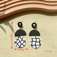 1 Pair Retro Classic Style Round Dots Lattice Arylic Soft Clay Drop Earrings main image 4