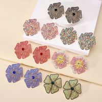 1 Pair Glam Exaggerated Lady Flower Plating Inlay Zinc Alloy Crystal Ear Studs main image 1