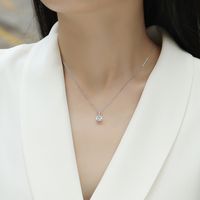 Einfacher Stil Einfarbig Sterling Silber Inlay Moissanit Halskette Mit Anhänger main image 6