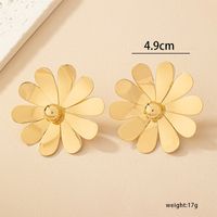 1 Pair Exaggerated Sweet Flower Plating Alloy Ear Studs main image 5