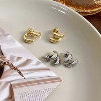 1 Pair Simple Style Solid Color Plating Alloy Gold Plated Silver Plated Ear Studs main image 6