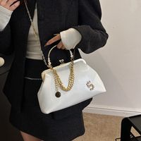 Women's Pu Leather Solid Color Elegant Sewing Thread Shell Clasp Frame Dome Bag main image 3