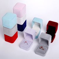 Simple Style Commute Solid Color Plastic Cloth Jewelry Boxes main image 1