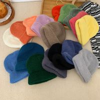 Women's Basic Simple Style Solid Color Eaveless Wool Cap main image 6