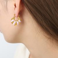 1 Pair Vintage Style Vacation Sector Enamel Plating Titanium Steel 18k Gold Plated Hoop Earrings main image 9