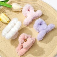 Cute Solid Color Solid Color Plastic Flannel Criss Cross Plush Hair Claws main image 4