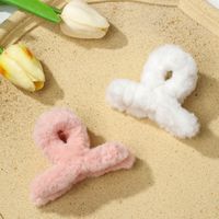 Cute Solid Color Solid Color Plastic Flannel Criss Cross Plush Hair Claws main image 6