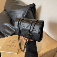 Women's Pu Leather Solid Color Streetwear Square Magnetic Buckle Shoulder Bag Crossbody Bag main image 2