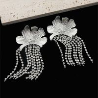 1 Paire Élégant Exagéré Fleur Placage Incruster Alliage Strass Plaqué Or Plaqué Argent Boucles D'oreilles main image 7