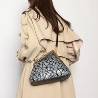 Women's Pu Leather Color Block Classic Style Streetwear Sequins Square Lock Clasp Shoulder Bag Square Bag main image 4