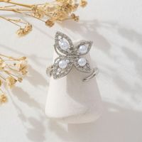 Simple Style Butterfly Copper Inlay Pearl Zircon Rings main image 4