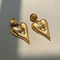 1 Paar Einfacher Stil Klassischer Stil Herzform Überzug Metall Vergoldet Tropfenohrringe main image 3