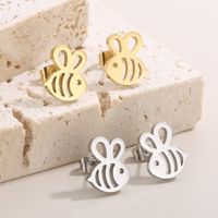 1 Pair Cute Simple Style Bee Plating Hollow Out Stainless Steel 18K Gold Plated Ear Studs main image 1