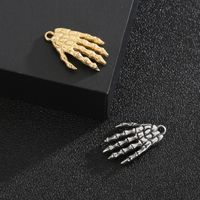 Hip-hop Skull Hand Stainless Steel Plating Jewelry Accessories main image 4