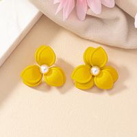 1 Pair Sweet Korean Style Pearl Flower Stoving Varnish Iron Pearl Drop Earrings main image 7