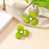 1 Pair Sweet Korean Style Pearl Flower Stoving Varnish Iron Pearl Drop Earrings main image 5