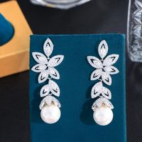 1 Pair Casual Elegant Plant Pearl Plating Inlay Copper Artificial Pearls Zircon Rhodium Plated Silver Plated Drop Earrings main image 7