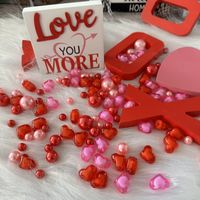 Valentine's Day Cute Sweet Heart Shape Plastic Indoor Home Decorative Props main image 4