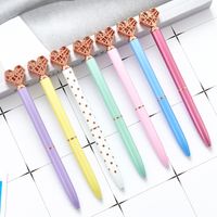 1 Piece Heart Shape Class Learning Daily Valentine's Day Mixed Materials Simple Style Ballpoint Pen main image 1