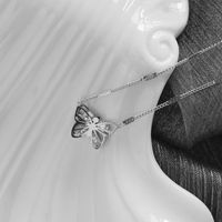 Acero Titanio Chapados en oro de 18k Dulce Mariposa Collar sku image 1
