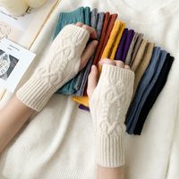 Unisex Sweet Simple Style Solid Color Gloves 1 Pair main image 3