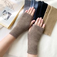 Unisex Sweet Simple Style Solid Color Gloves 1 Pair sku image 12