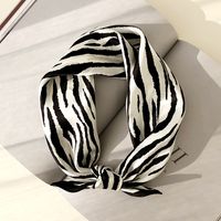 Women's Elegant Zebra Silk Printing Silk Scarf main image 3