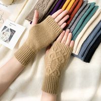 Unisex Sweet Simple Style Solid Color Gloves 1 Pair main image 5