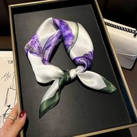 Women's Elegant Simple Style Flower Mulberry Silk Printing Silk Scarf main image 3