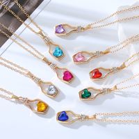 Simple Style Heart Shape Bottle Alloy Plating Inlay Artificial Crystal Women's Pendant Necklace main image 1