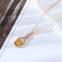 Simple Style Heart Shape Bottle Alloy Plating Inlay Artificial Crystal Women's Pendant Necklace sku image 7
